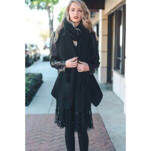 Oversized Two Pocket Tassel Scarf  Black